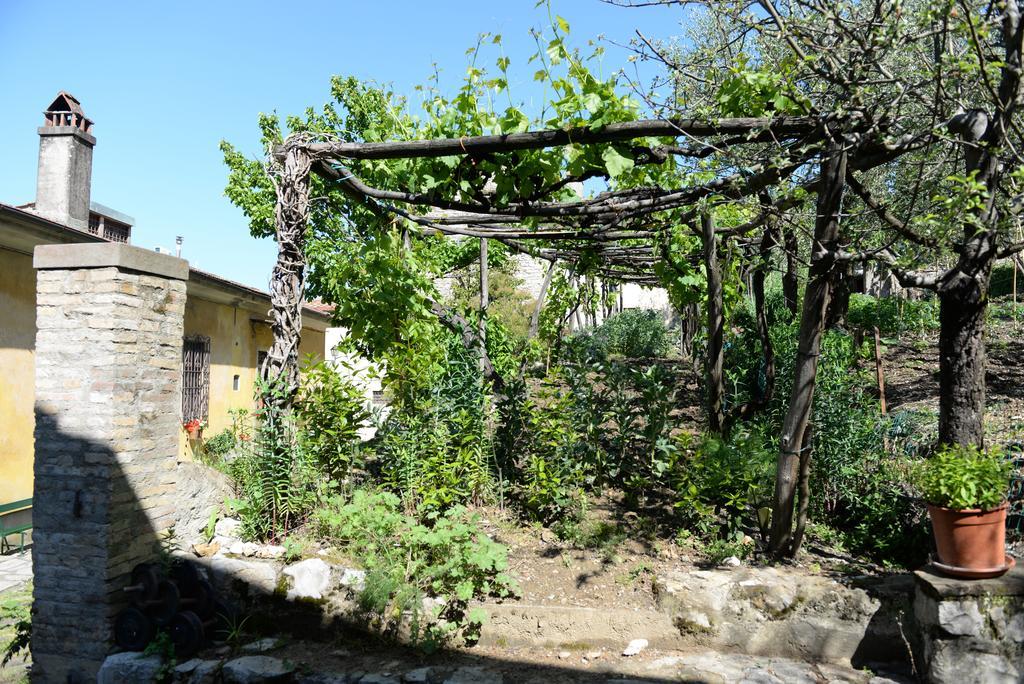 Locanda Giolica Прато Экстерьер фото
